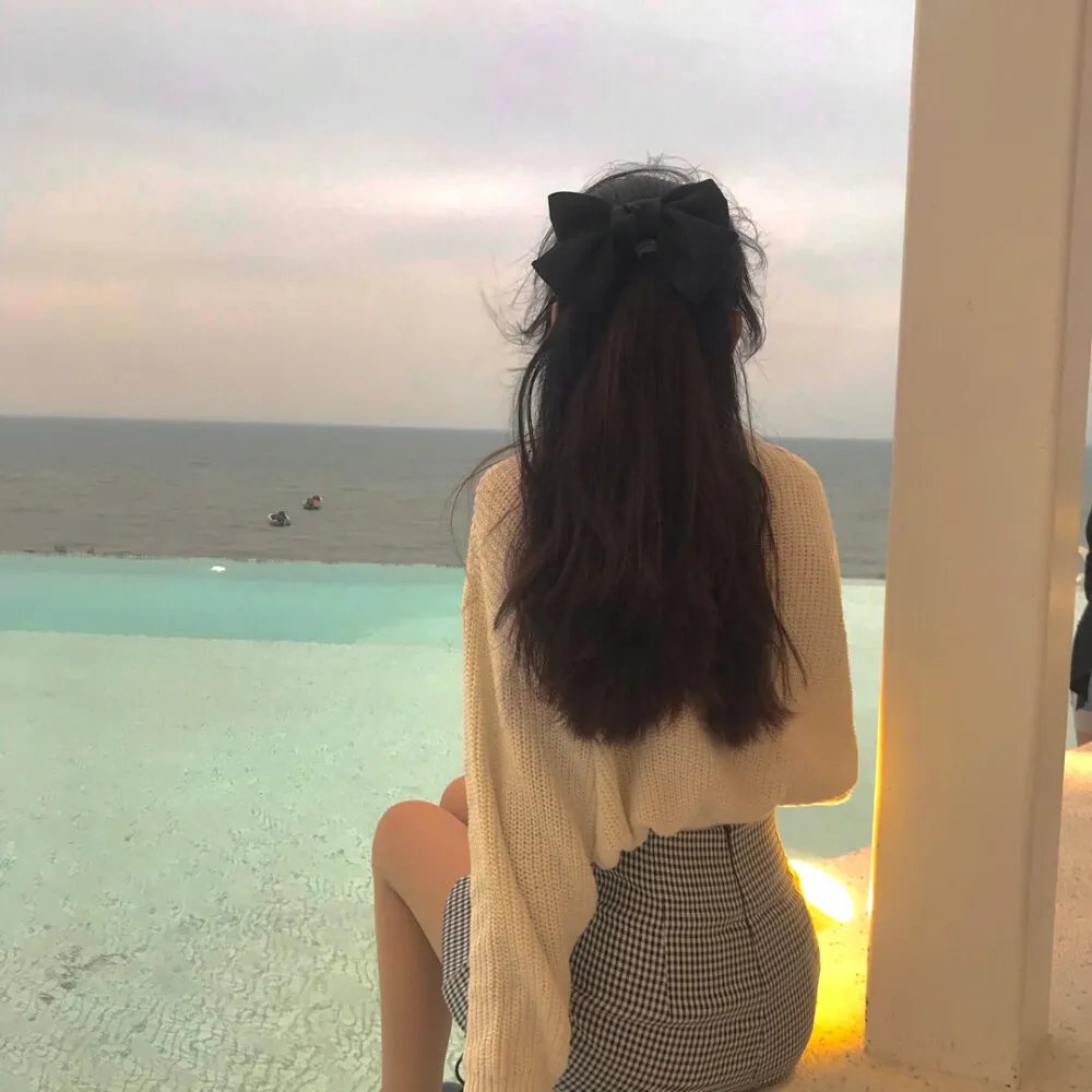 萤光幕后